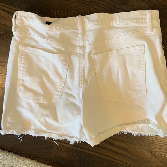 Never worn! Gap white jean shorts! - Picture 2 of 4